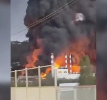 Удари по НПЗ. Зеленський розповів, скільки грошей втратила Росія від початку року
