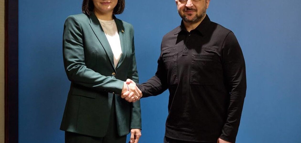 Зеленський провів зустріч із Тихановською в Києві