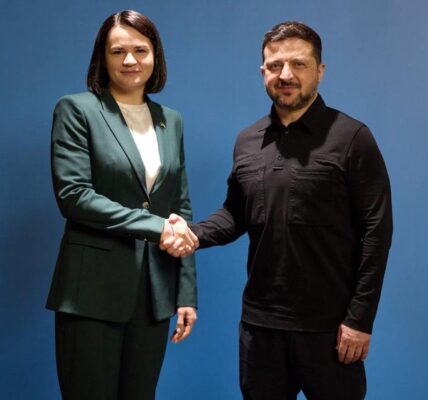 Зеленський провів зустріч із Тихановською в Києві