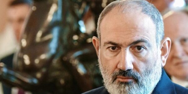 Пашинян пригрозив позбавити РФ контролю за залізницями Вірменії