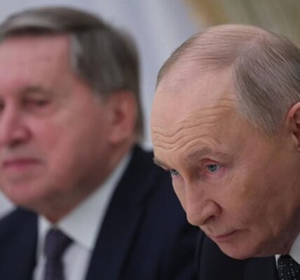 У Путіна підтвердили, що їхній делегат був у Києві