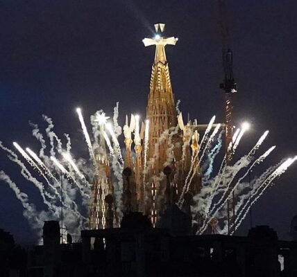 Папа Лев XIV відкрив Вежу Ісуса у храмі Святого Сімейства