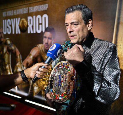 WBC визначила наступного суперника Усика для захисту титулу