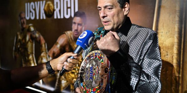 WBC визначила наступного суперника Усика для захисту титулу