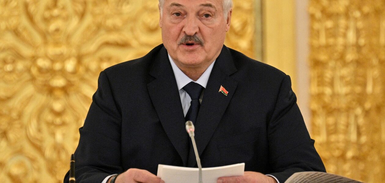 Лукашенко вибачився перед Зеленським за свої слова