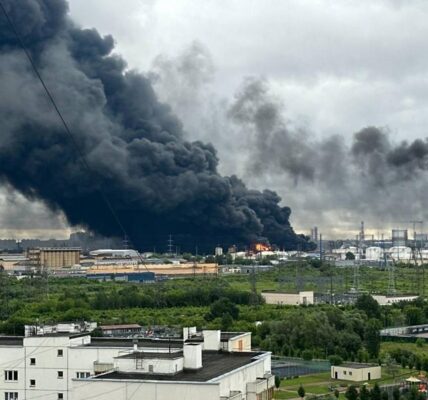 "Що відбувається?": Сибіга звернувся до москвичів