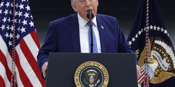 Трамп назвав "причину" нападу Росії на Україну