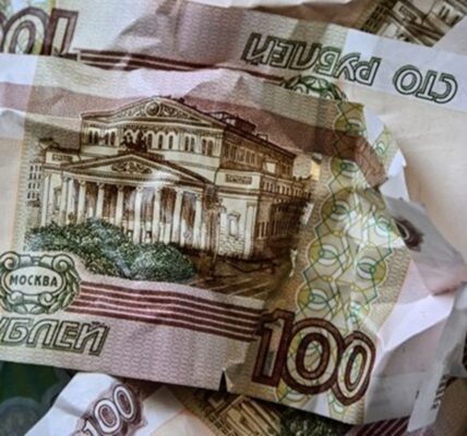 Борги росіян та бізнесу з податків рекордно зросли