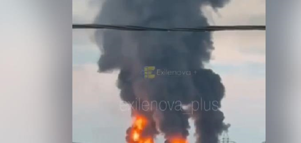 У Краснодарському краї РФ горить нафтобаза після атаки дронів