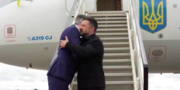 Зеленський прибув з візитом в Ірландію