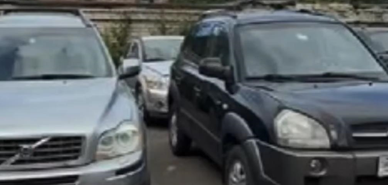 У Києві викрили схему ввезення 3000 "авто для ЗСУ"