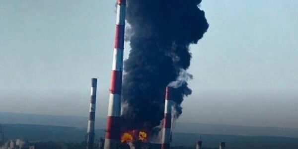 Генштаб підтвердив ураження стратегічного НПЗ в РФ