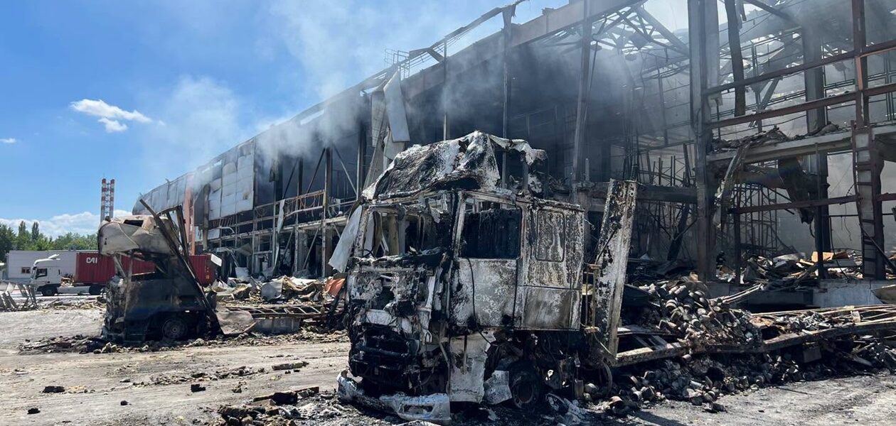 У Києві росіяни знищили склад Червоного Хреста