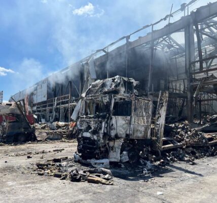 У Києві росіяни знищили склад Червоного Хреста