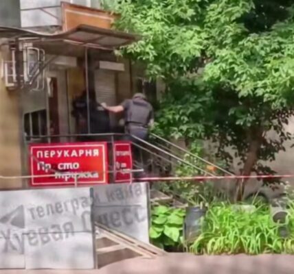В Одесі затримали чоловіка, який у перукарні захопив заручників