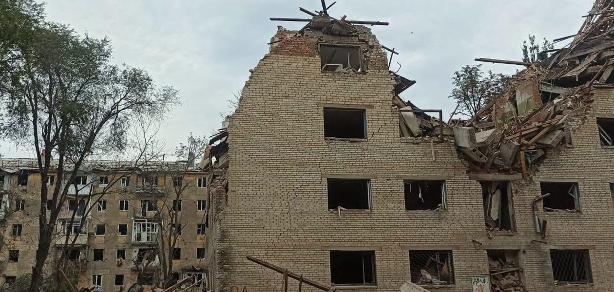 Росіяни атакували Слов’янськ двома авіабомбами
