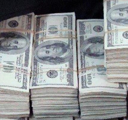 Посадовця ЗСУ затримали на хабарі у $2,2 млн