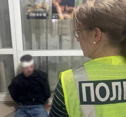 У Києві чоловік, якого доставили до ТЦК, зарізав лікарку ВЛК