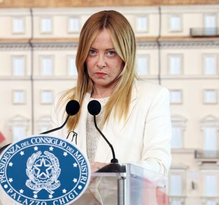 Мелоні планує вивести Іспанію із Шенгенської зони