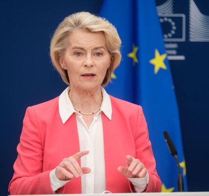 Фон дер Ляєн зреагувала на мігрантів в Сеуті