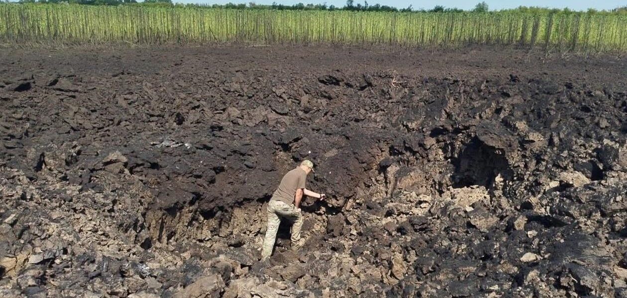 Балістика з КНДР: знайдено вирву від другої ракети