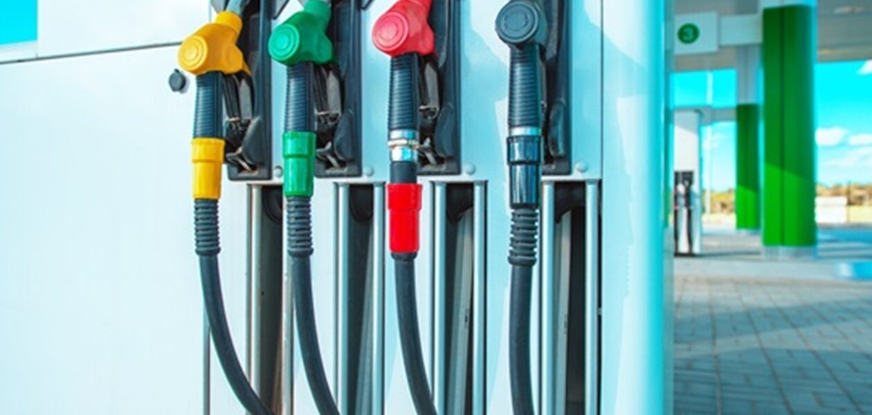 АЗС в Україні вводять ліміт на продаж дизеля - ЗМІ