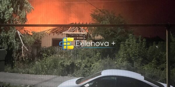 У Сизрані палає НПЗ після атаки дронів - соцмережі