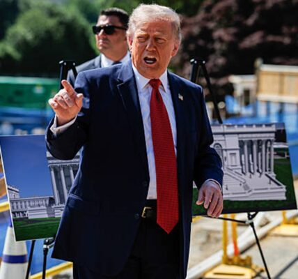 Трамп різко відреагував на рішення суду щодо бальної зали