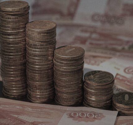 Нафта вже не рятує: бюджет РФ пішов у мінус
