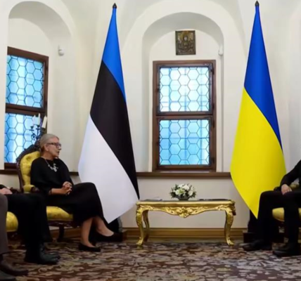 Зеленський прийняв вірчі грамоти від 4 послів