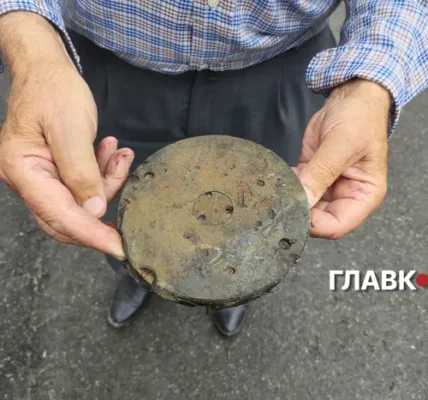 Мешканці Вишневого показали знахідки у своєму дворі після масштабної детонації