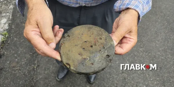 Мешканці Вишневого показали знахідки у своєму дворі після масштабної детонації