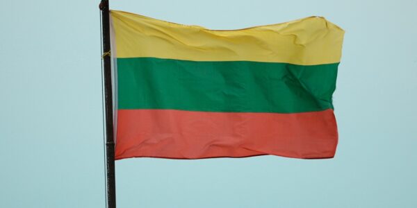 Литва готує плани евакуації на випадок нападу Росії