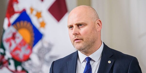 Латвія заблокувала зняття санкцій ЄС з Усманова та Фрідмана