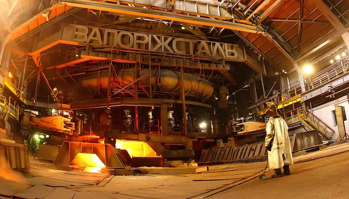 Зупинка «Запоріжсталі» загрожує десяткам тисяч робочих місць та економіці промислових міст – Der Spiegel