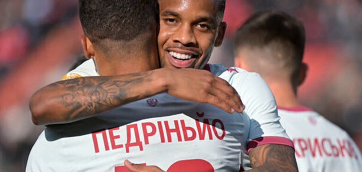 Шахтар у більшості виграв у Вереса 3:0