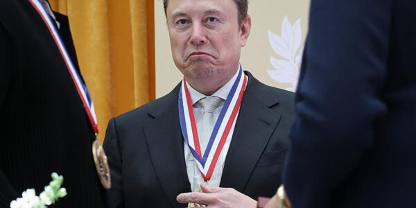 Маск відреагував на заяву Трампа про Зеленського