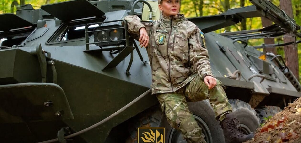 Камалію розкритикували за танці у військовій формі