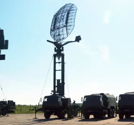Українські захисники уразили радіолокаційну станцію та склади боєприпасів росіян